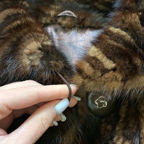 Authentic Mink Fur Long Shearling Coat - Picture 7 of 9